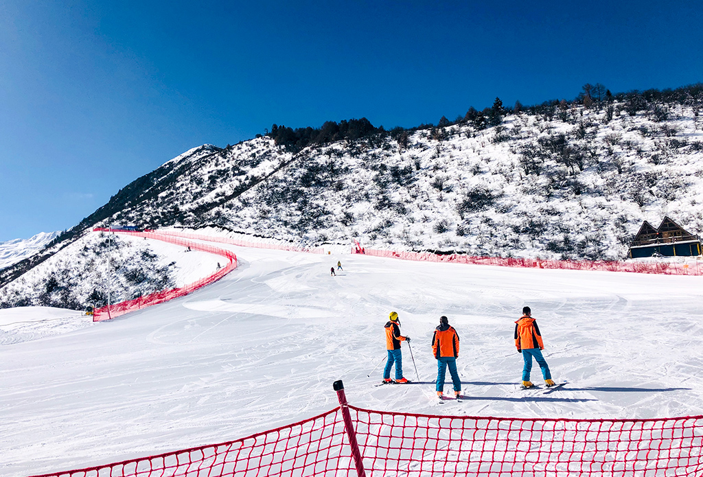 鷓鴣山幾月去可以滑雪 (2)