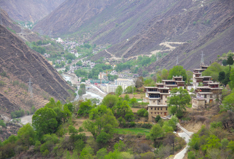 中路藏寨 (3) 中路藏寨 (3)