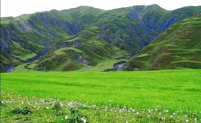 康定——美麗的聚寶盆